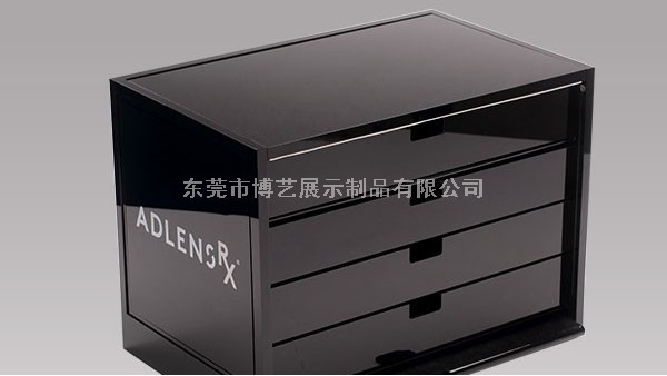博藝設(shè)計(jì)亞克力首飾展架的2個(gè)優(yōu)點(diǎn)